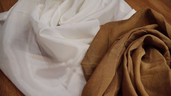 Viscose silk color 2